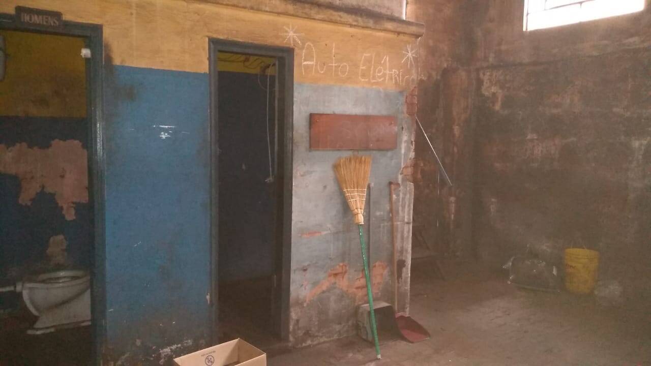 Prédio Inteiro à venda, 220m² - Foto 8