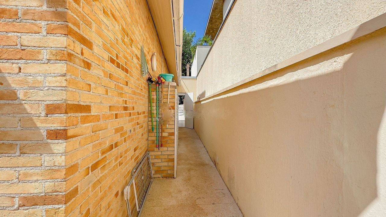 Casa, 3 quartos, 274 m² - Foto 33