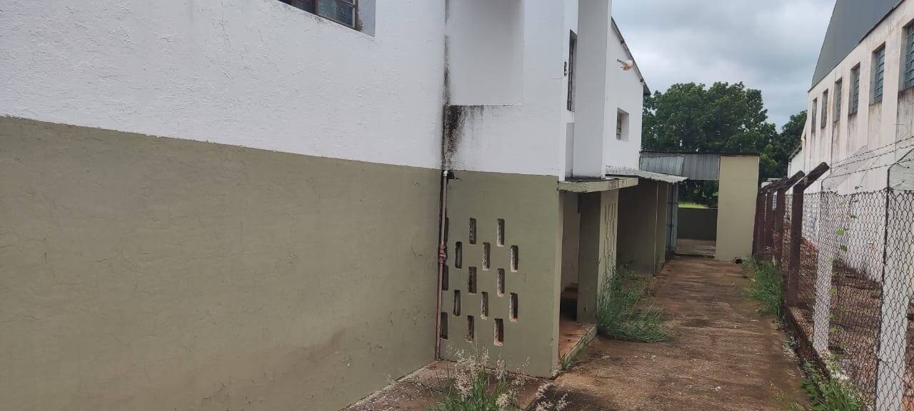 Sala-Conjunto, 1000 m² - Foto 3