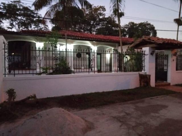 #507 - Casa em condomínio para Venda em Cotia - SP - 1