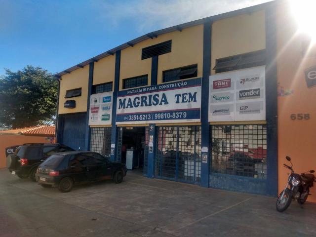 #560 - Prédio comercial para Venda em Piraju - SP - 1