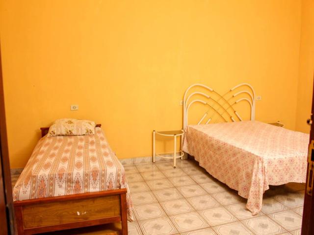Casa para Venda em Sarutaiá - 4
