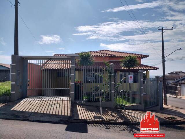 #574 - Casa para Locação em Piraju - SP - 2