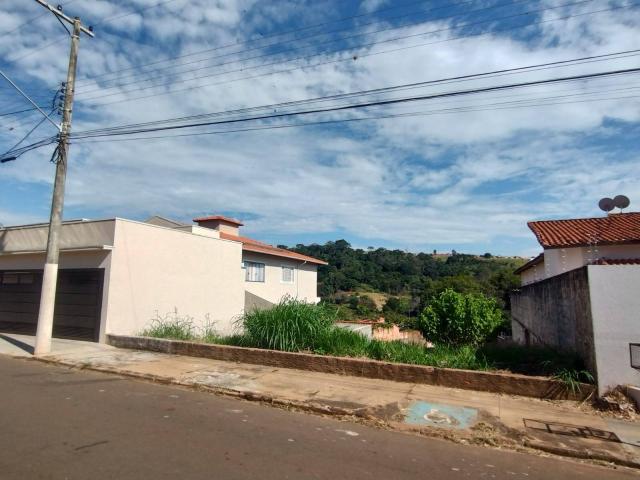 #577 - Terreno para Venda em Piraju - SP - 2