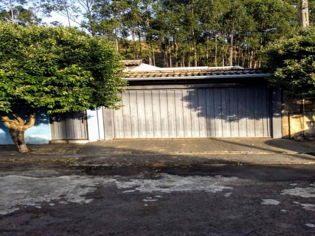 #599 - Casa para Venda em Piraju - SP - 2