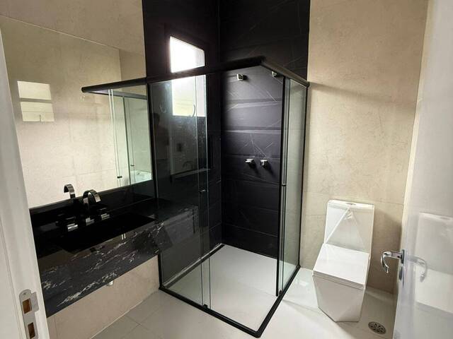 Casa para Venda em Santana de Parnaíba - 5