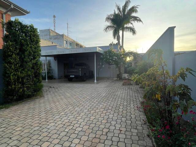 Casa para Venda em Piraju - 2