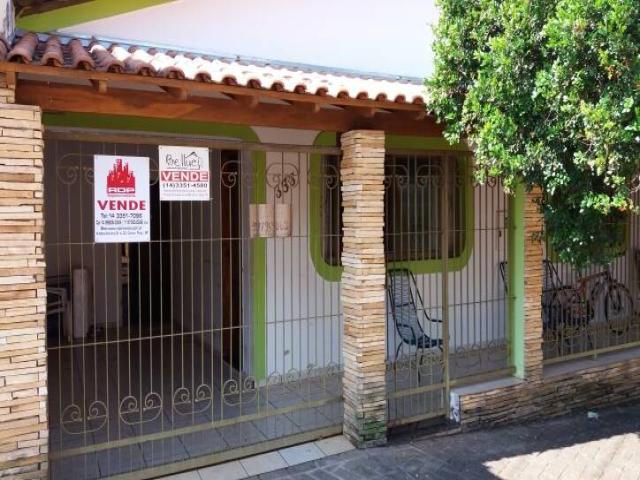 Casa para Venda em Piraju - 2