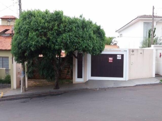 Casa para Venda em Piraju - 2