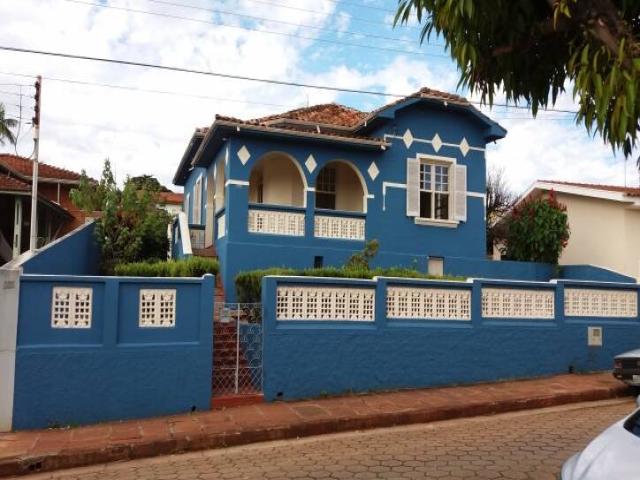 Casa para Venda em Piraju - 2