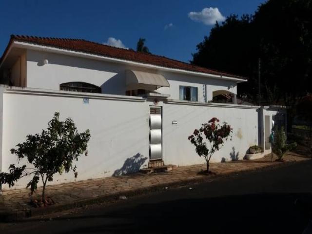 Casa para Venda em Piraju - 3
