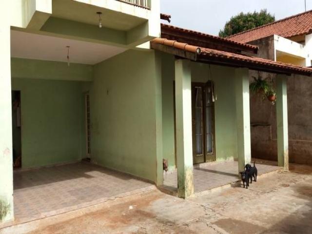 Casa para Venda em Piraju - 2