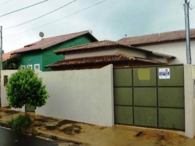 Casa para Venda em Piraju - 2