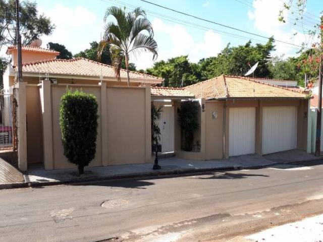 #327 - Casa para Venda em Piraju - SP - 1